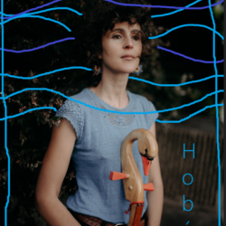 M a r i a   L a u r e n t  Hobée  Solo organique et acoustique